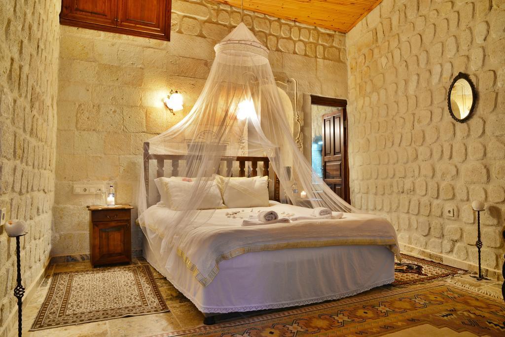 Heaven Cave House - Razziya Evi Panzió Ürgüp Kültér fotó