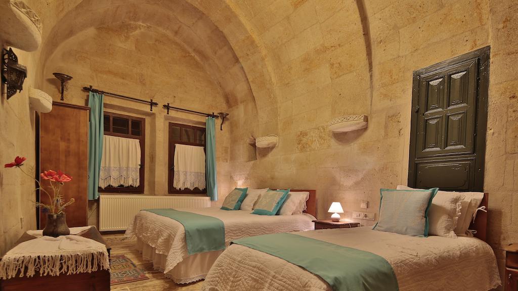 Heaven Cave House - Razziya Evi Panzió Ürgüp Kültér fotó
