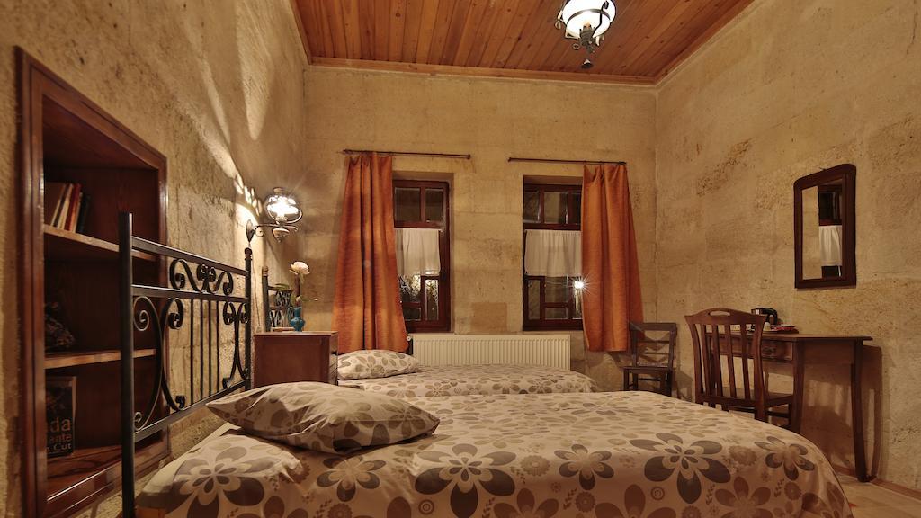 Heaven Cave House - Razziya Evi Panzió Ürgüp Kültér fotó