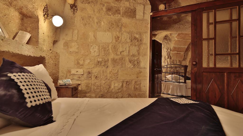 Heaven Cave House - Razziya Evi Panzió Ürgüp Kültér fotó